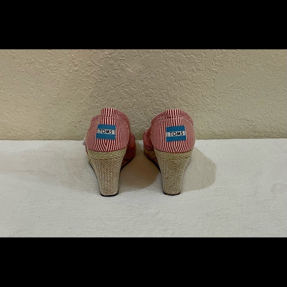 TOMS Calypso Canvas Espadrille Wedge Heel Red White Stripe Peep Toe EUC SIZE 7 - Picture 5 of 8